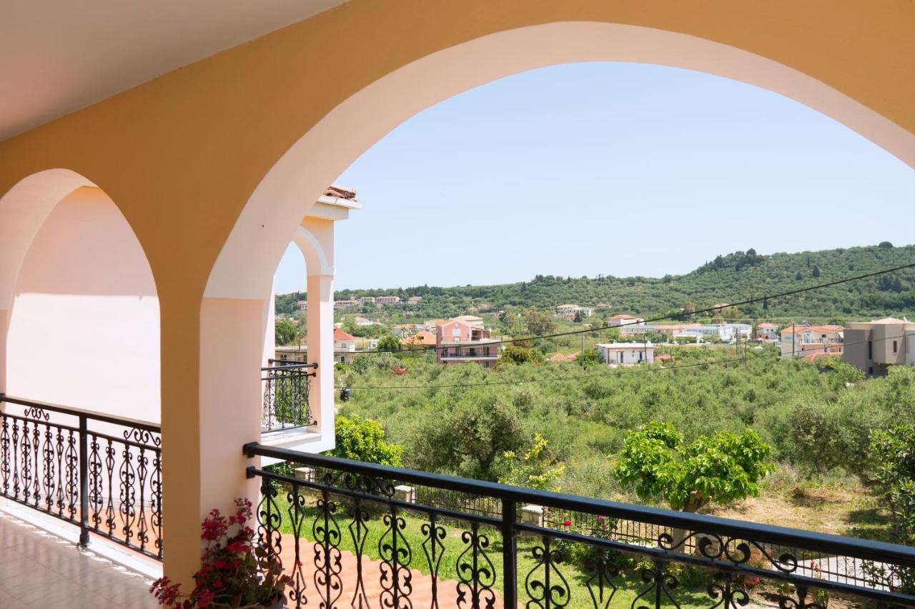 Raptis Guest House Planos Exterior foto